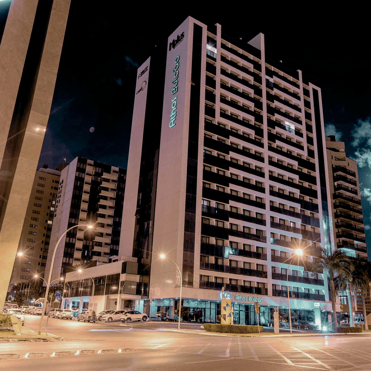 Athos Bulcão Hplus Executive